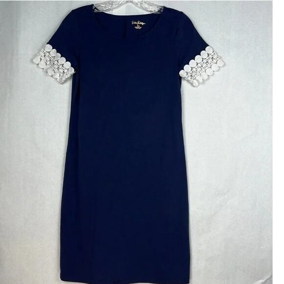 Lilly Pulitzer Hayes True Navy Short Lace Sleeves T-Shirt Dress Size large - Picture 2 of 8